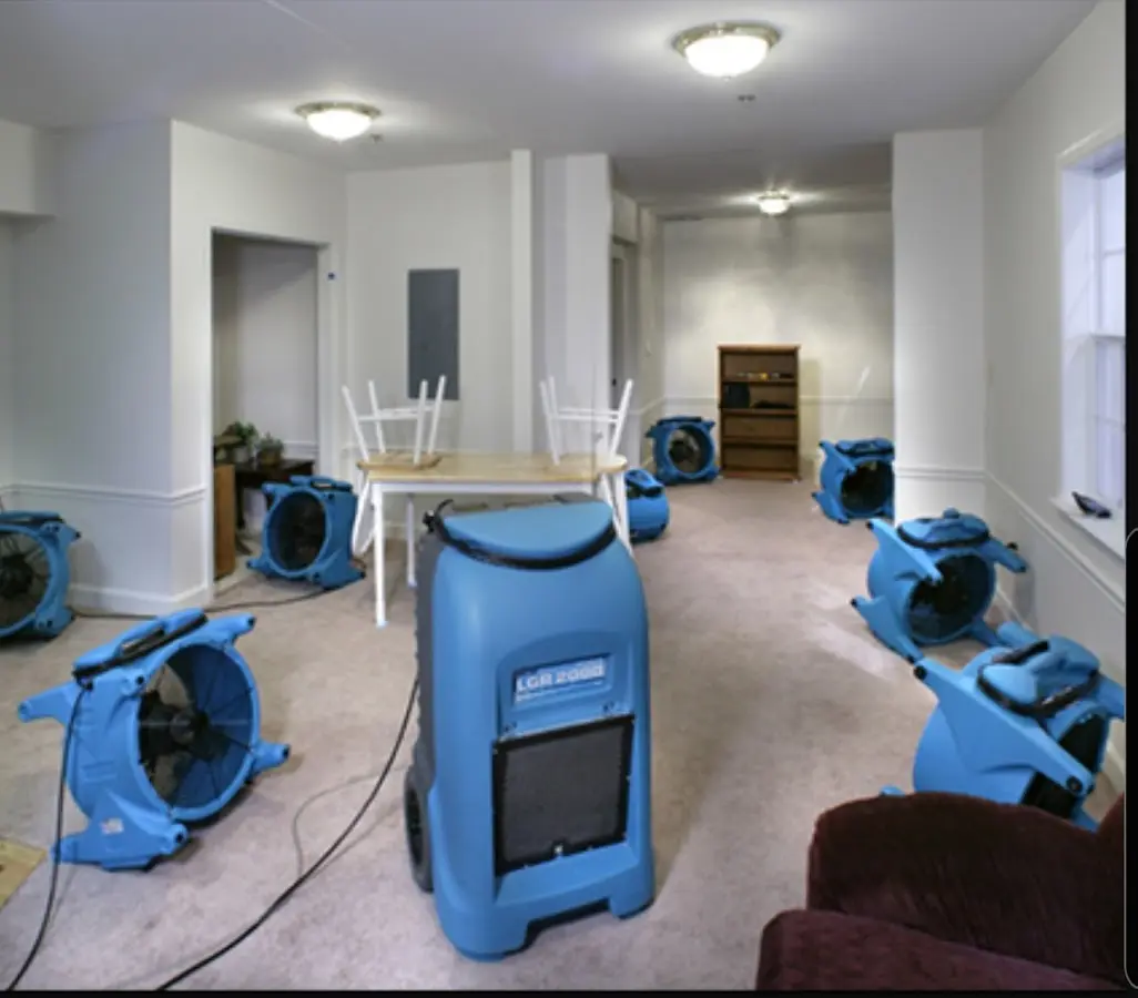 Air movers and dehumidifier setup for Water Extraction & Removal in Streetsboro